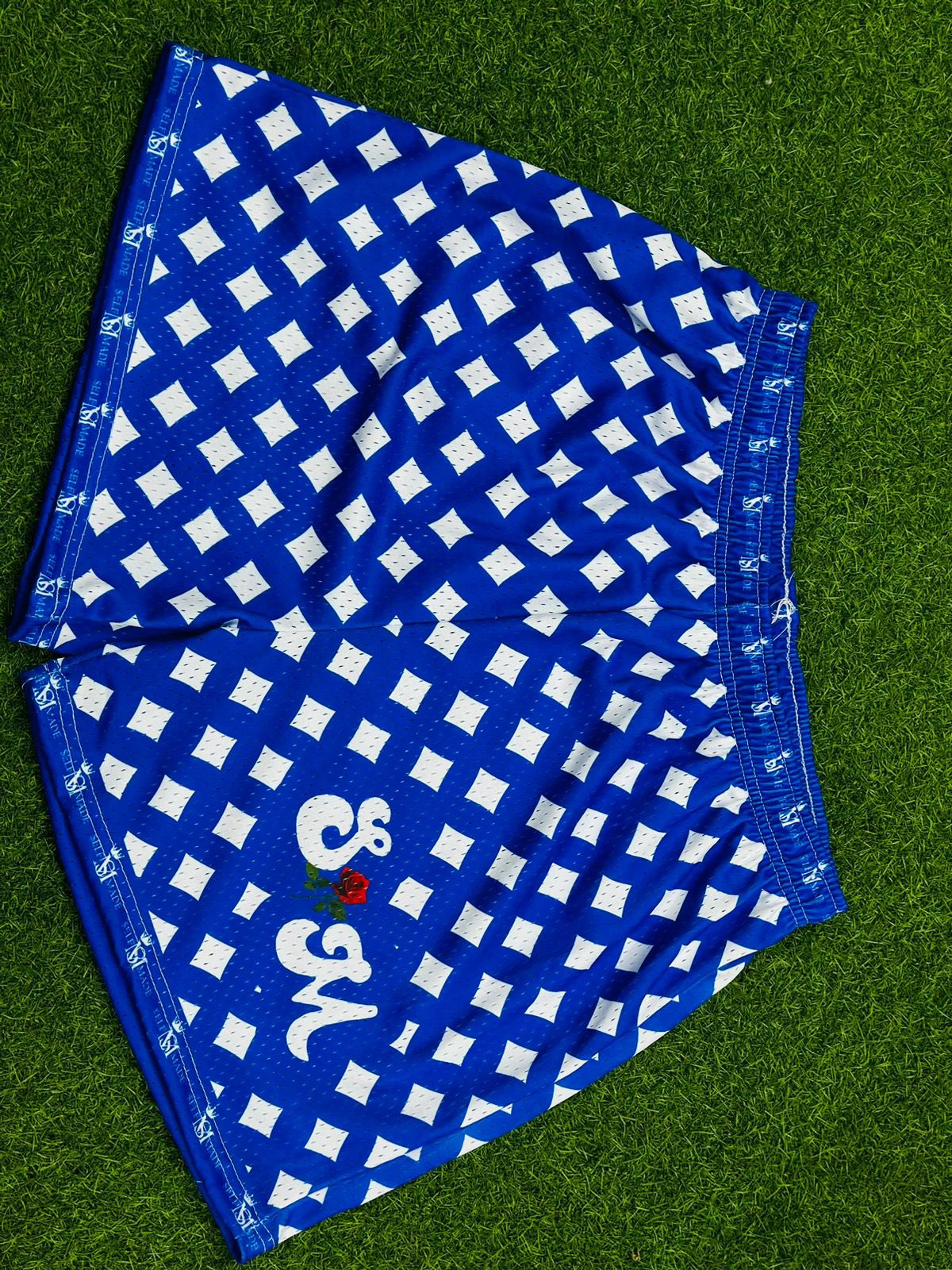 SELF MADE SHORTS